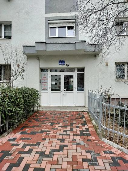 Garsoniera spatioasa 5 minute metrou Dristor - 5