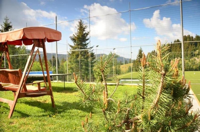 Complex turistic cu privelisti picturale,apa curativa,aer pur,o experienta de in - 25