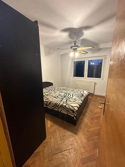 Vanzare apartament 4 camere Militari Pacii - 2