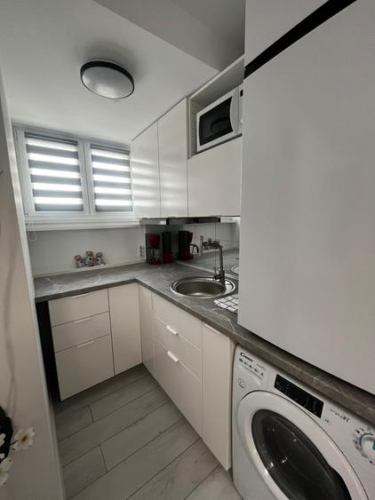 Garsonieră de lux, ultracentral, ultrafinisata în bloc solid, 2 lifturi - 12