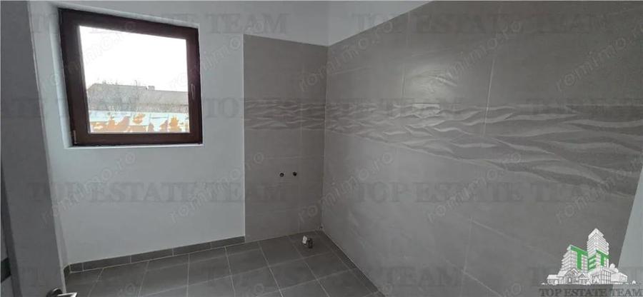 Clinceni - Casa Individuala P+1 cu 4 camere, 3 bai curte 360mp 2 balcoane 1 terasa - 15