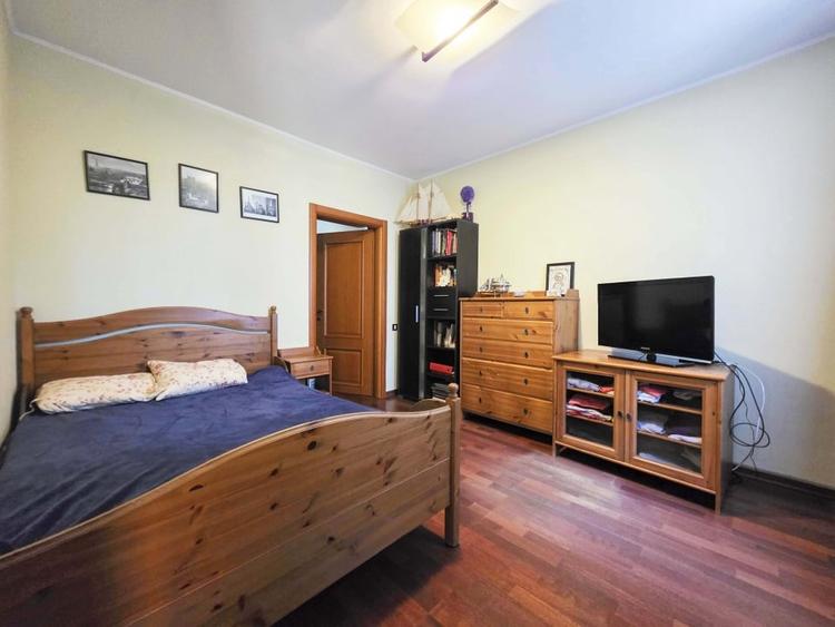 Vila de vanzare P+E cu 4 dormitoare - zona Inel 2 - spatioasa si eleganta. - 10