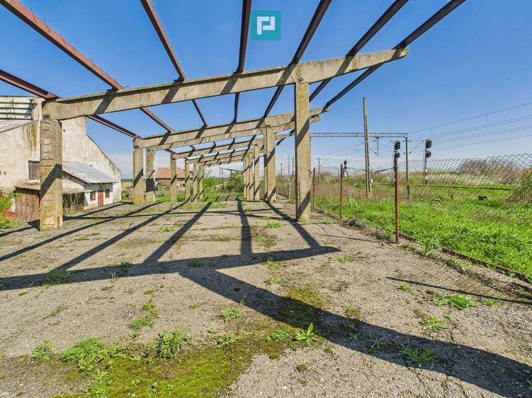 Spațiu industrial, rampă și acces la calea ferată - 9