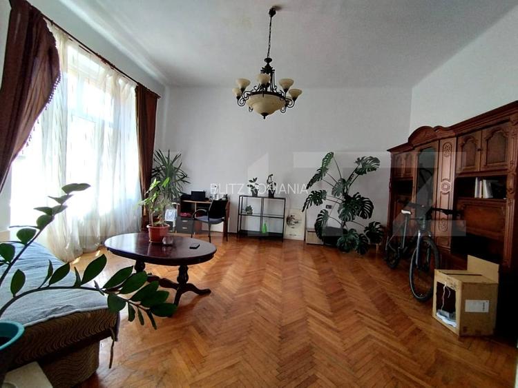 Apartament 3 camere, cladire istorica cu poveste-  Iosefin, inceput de secol XX