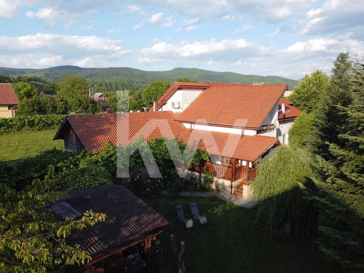 Casa De Vanzare | Comanesti, Judetul Bacau | COMISION 0% - 4