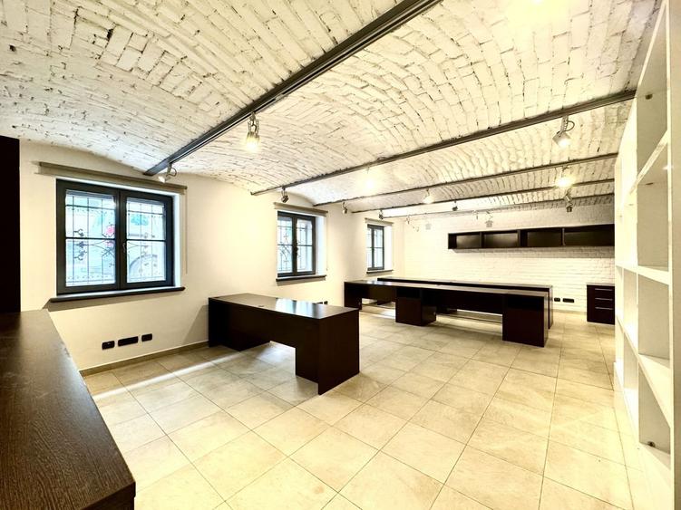 Spațiu de Birouri Elegant în Clădire Istorică Renovată – Piața Unirii, - 2