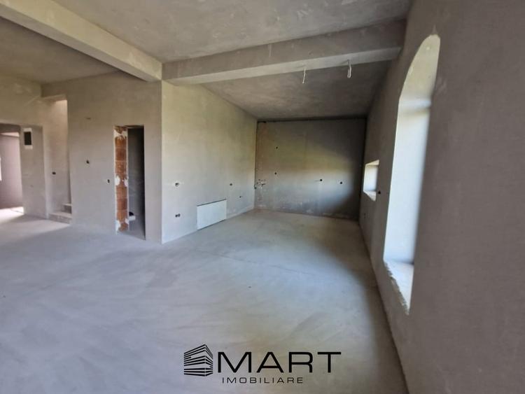 Casa 225 mp cartier nou in Sura Mica - 3