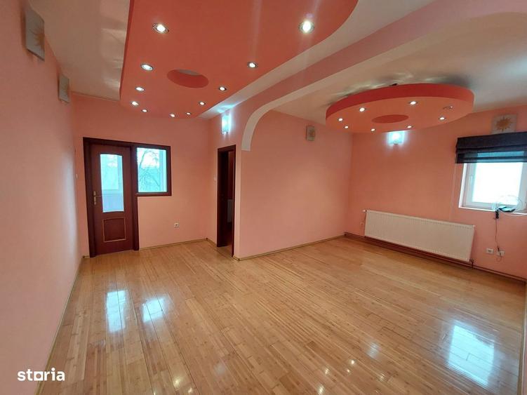 COMISION 0 Casa 300 mp ut. 361 mp teren, 5 camere, Targoviste, Micro 5 - 13