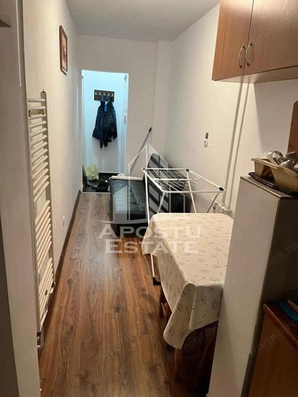 Apartament 1 camera, decomandat, zona Olimpia Stadion - 1