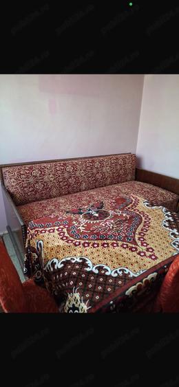 Apartament cu 3 camere decomandat în Obor