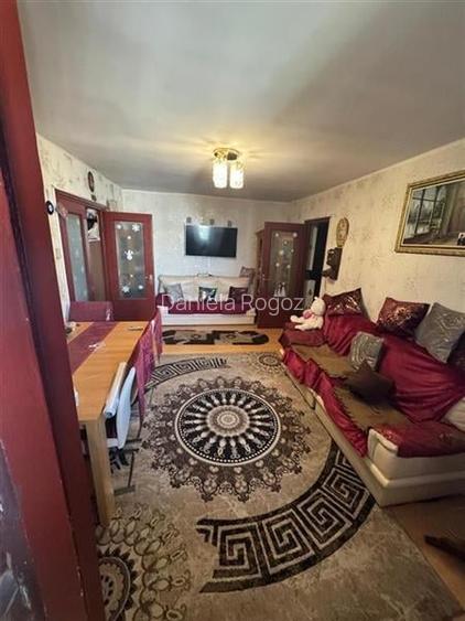 Apartament 4 camere spatios Dristor Vitan