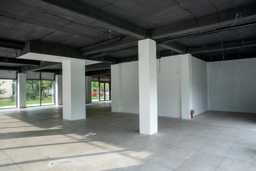 Spatiu comercial la parter de vanzare/inchiriat - VESTA RESIDENCE zona LIPOVEI - 3