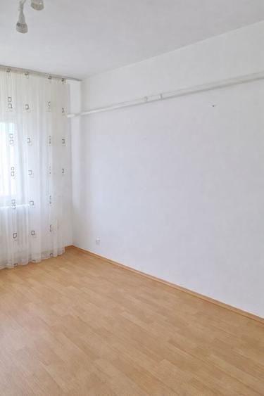 Apartament Confort 1, 3 camere, 2 bai, zona industriala - 4
