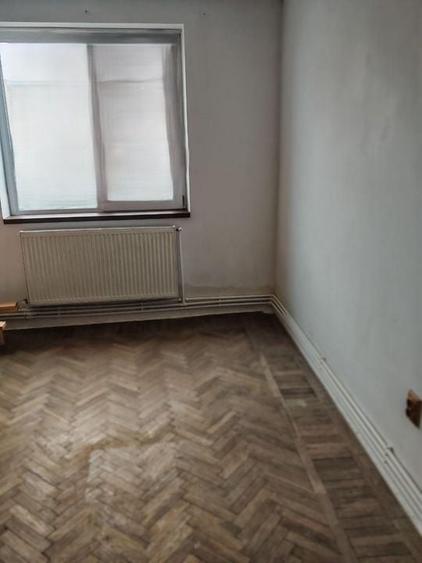 APARTAMENT 3 CAMERE DECOMANDAT ZONA PENINSULA/ PIATA OVIDIU - 8