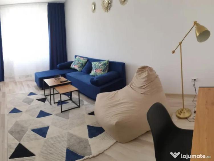 Apartament 4 camere, 100 mp (impartit in 2 ap. decomandate - 8