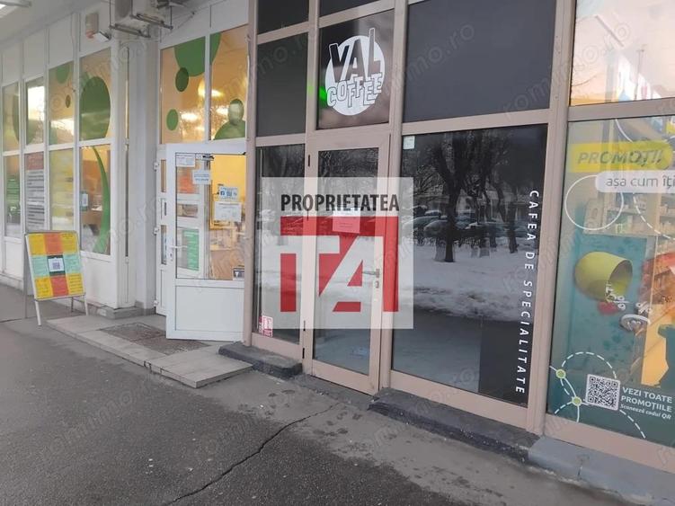 Saptiu de inchiriat 12 mp Bd Regel Mihai 1 - 2