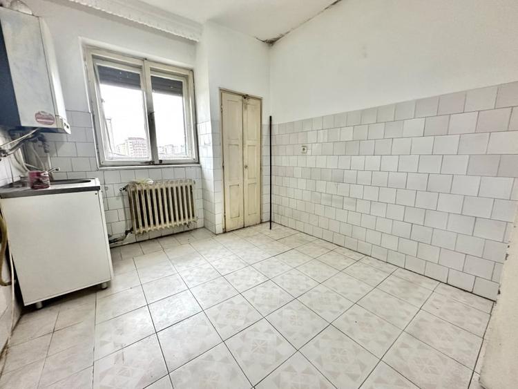 APARTAMENT 2 CAMERE I CETATE ZONA CLOSCA I NERENOVAT I BLOC CARAMIDA I - 13