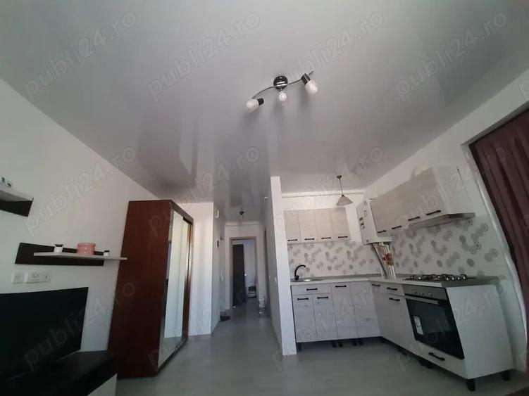 Proprietar, inchiriez 2 cam! - 1