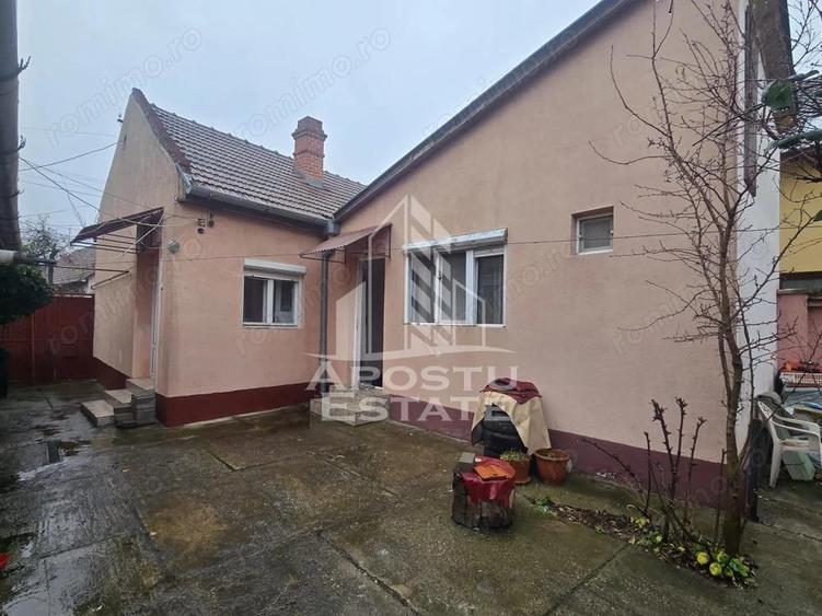 Casa 4 camere doua corpuri in Micalaca - 10