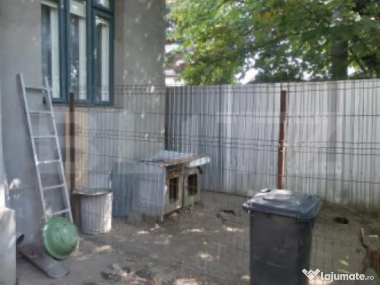 Casa 4 camere , teren 285 mp, zona semi-centrala - 3