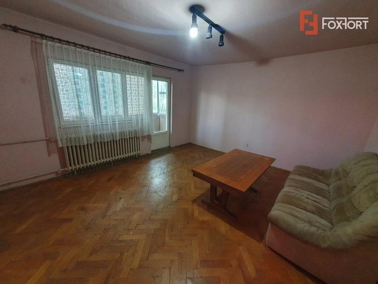 Apartament cu 3 camere decomandat, vedere pe 2 parti, zona Dambovita - 1