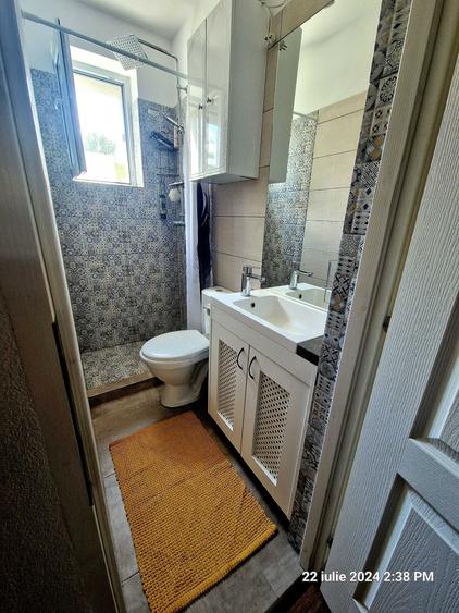 Vand - Apartament cu 3 camere si curte proprie - 3