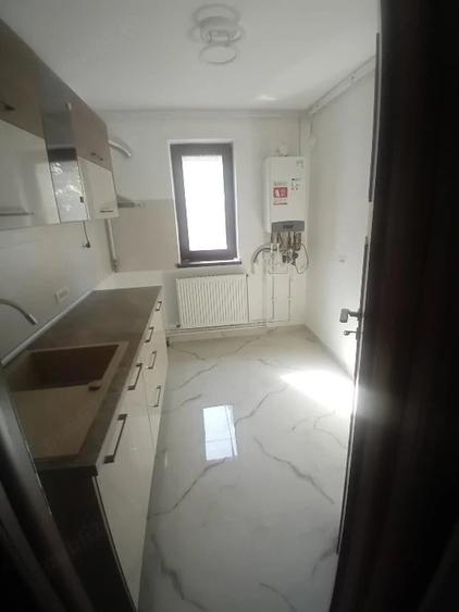 Apartament 2 camere de vanzare zona Tomis 1 - 1