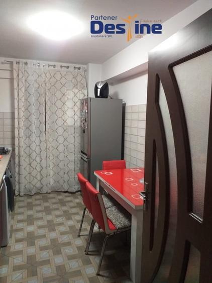 Apartament 3 camere DECOMANDAT 100 MP zona Pacurari - Șos. Rediu - 7