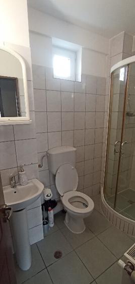 Garsoniera de inchiriat pe termen lung - 2