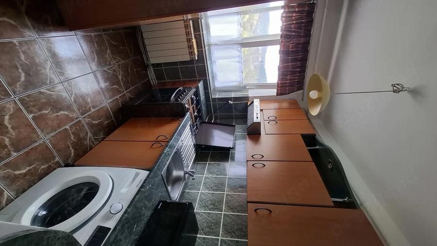 Inchiriez apartament decomandat, 2 camere, Stefan cel Mare - 6
