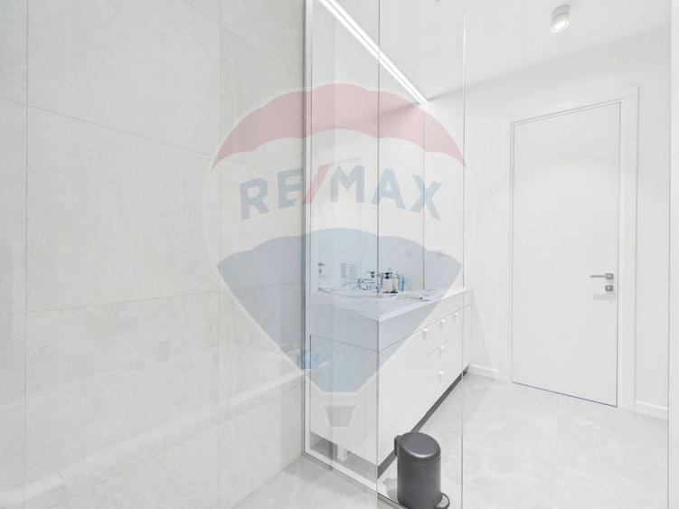 Apartament cu 4 camere decomandat, mobilat în Floreasca