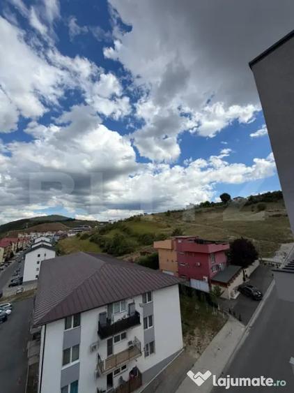 Apartament cu 2 camere semidecomandat în Florești