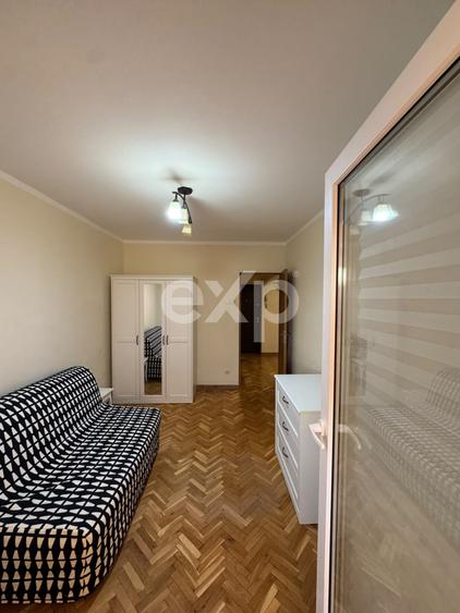Apartament cu 3 camere decomandat, mobilat în Teiul Doamnei