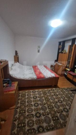 Casă individuală cu 5 camere cu Canalizare în Centrul Civic