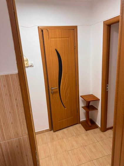 Apartament cu 2 camere semidecomandat în Nicolina
