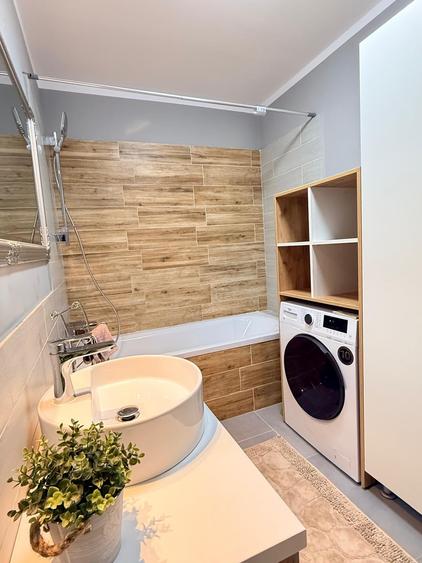 Apartament cu 2 camere decomandat în Florești