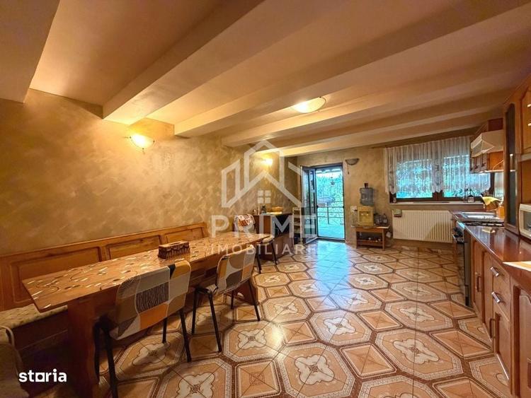 Casă cu 4 camere în Micești