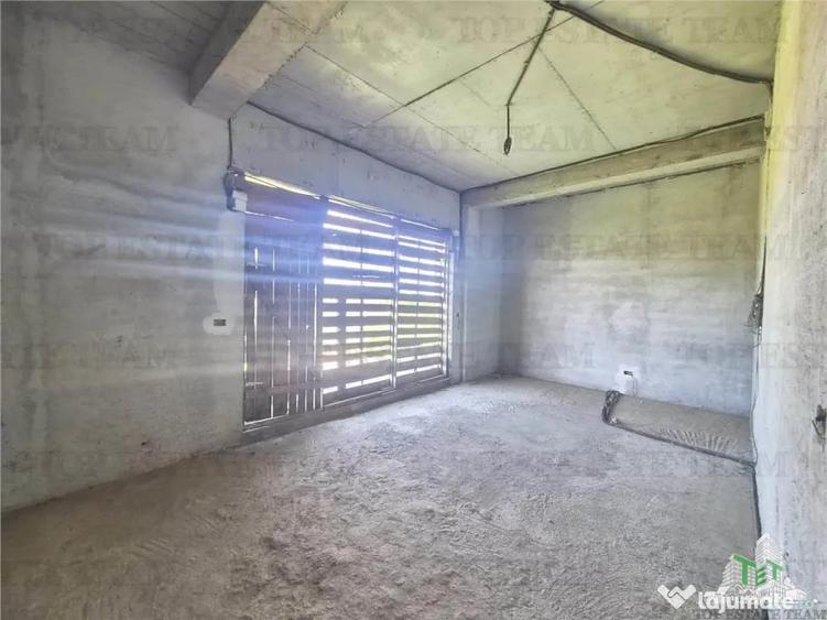 Casă cu 6 camere cu Teren 1372 Mp în Ghermănești