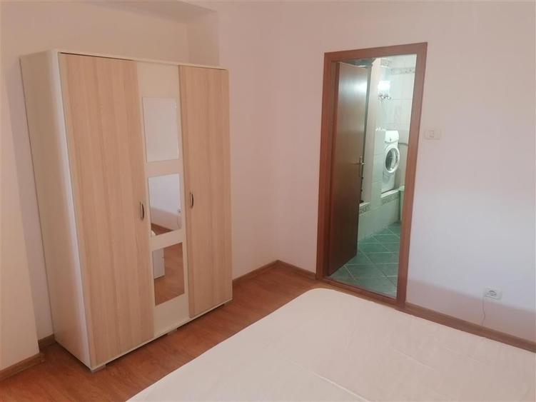 Apartament cu 2 camere decomandat în Aradului