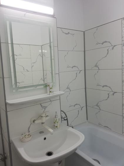 Apartament cu 2 camere decomandat în Dacia