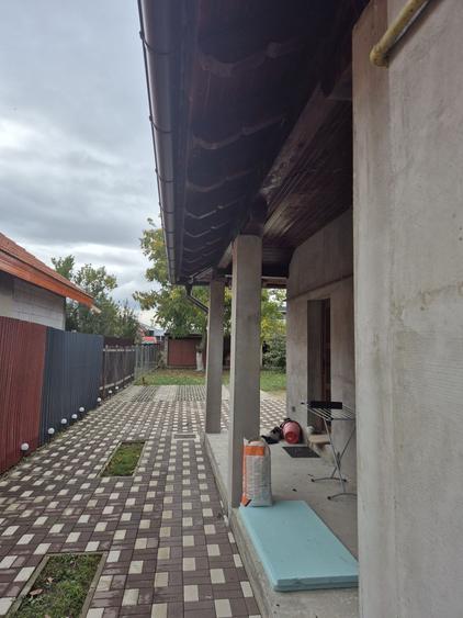 Casă cu 3 camere cu Teren 514 Mp în Central