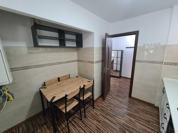 Inchiriez apartament 2 camere - Municipiul Roman, Zona Anton Pann - 6