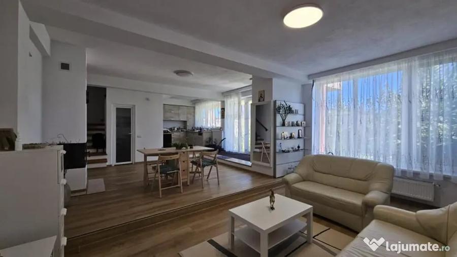 Casă cu 4 camere cu Teren 227 Mp în Pantelimon