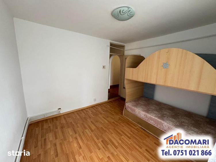 Apartament cu 3 camere decomandat în Țiglina 3