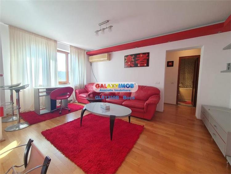 Apartament cu 3 camere semidecomandat, mobilat în Titan