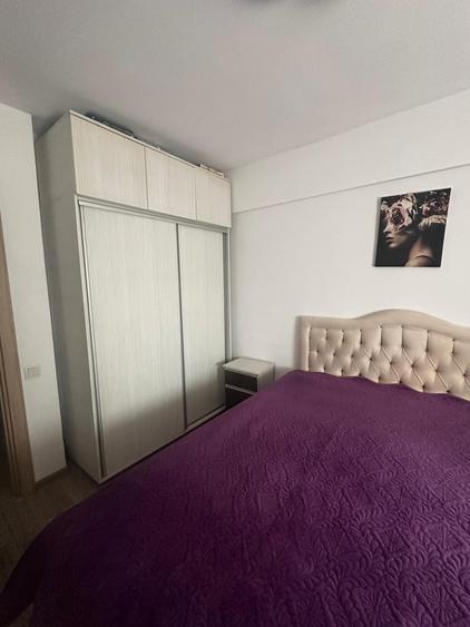 Apartament cu 2 camere decomandat, mobilat în Metalurgiei