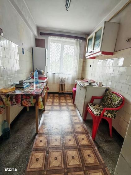Apartament cu 2 camere decomandat în Trivale