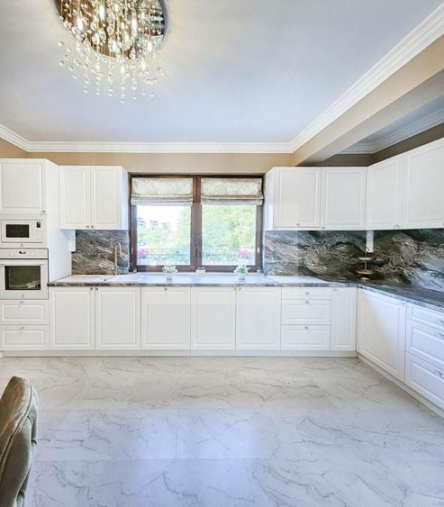 Duplex cu 5 camere cu Piscina în Borhanci