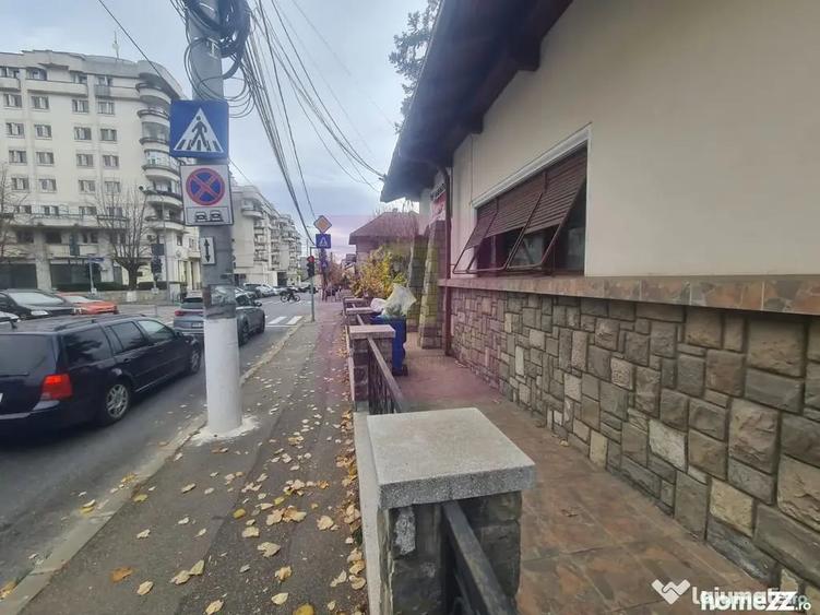 Spațiu comercial, de 711 mp, în Câmpina