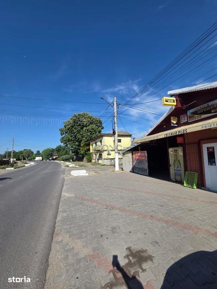 Spațiu comercial, de 450 mp, în Colibași